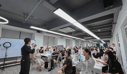 紋繡新風尚 科技中介服務如何重塑新風格美學